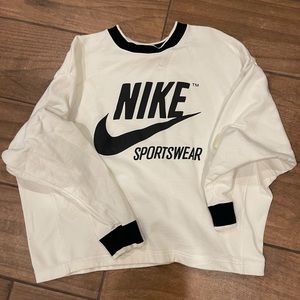 Nike Sweatshirt